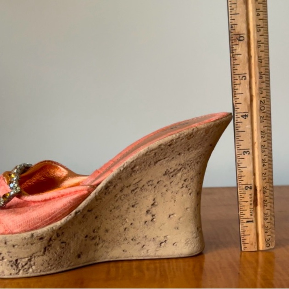 Vegas, baby! FABULOUS satin & rhinestone platform slides from X-it - Picture 13 of 13